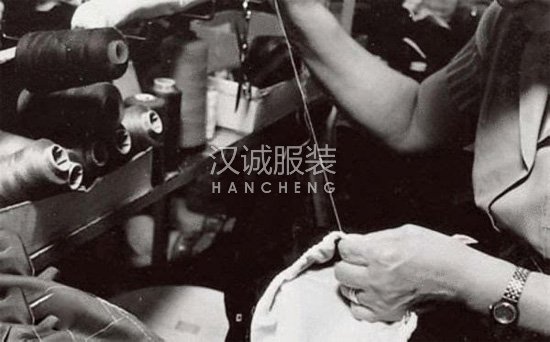 汉诚西服定制更注重细节