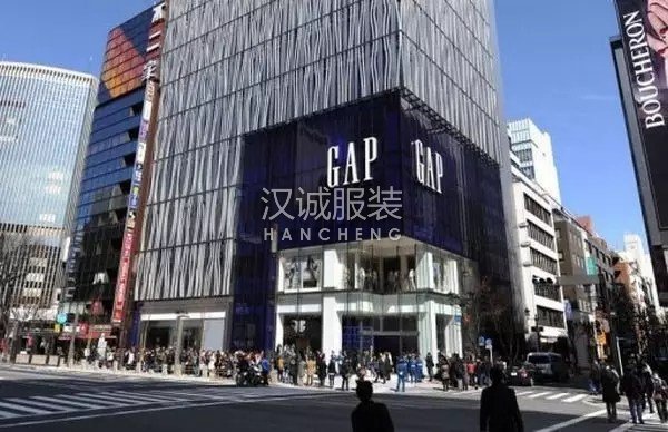 都说GAP被逼上绝路了 它凭啥又绝处逢生了?