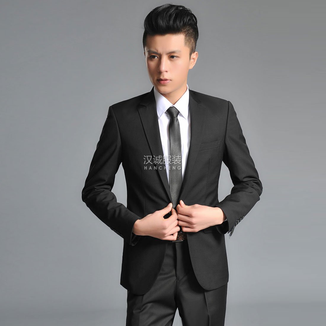 男士如何定做适合自己体色的西服