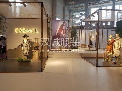 宁波国际服装节,伊思君凯展现她自然、简约的美