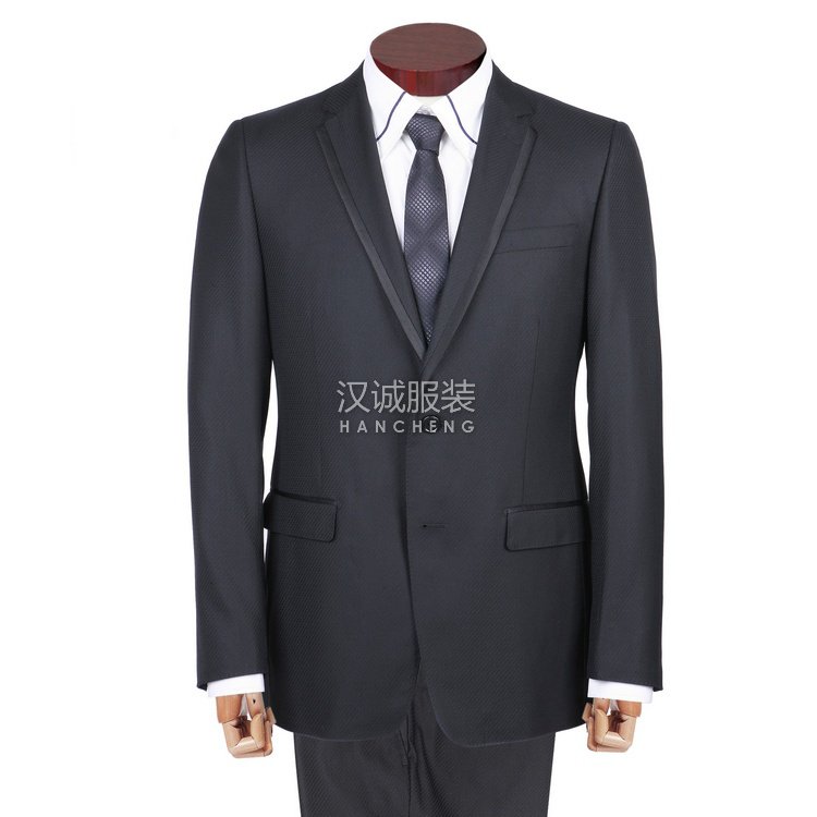 为什么一定要西服定制?